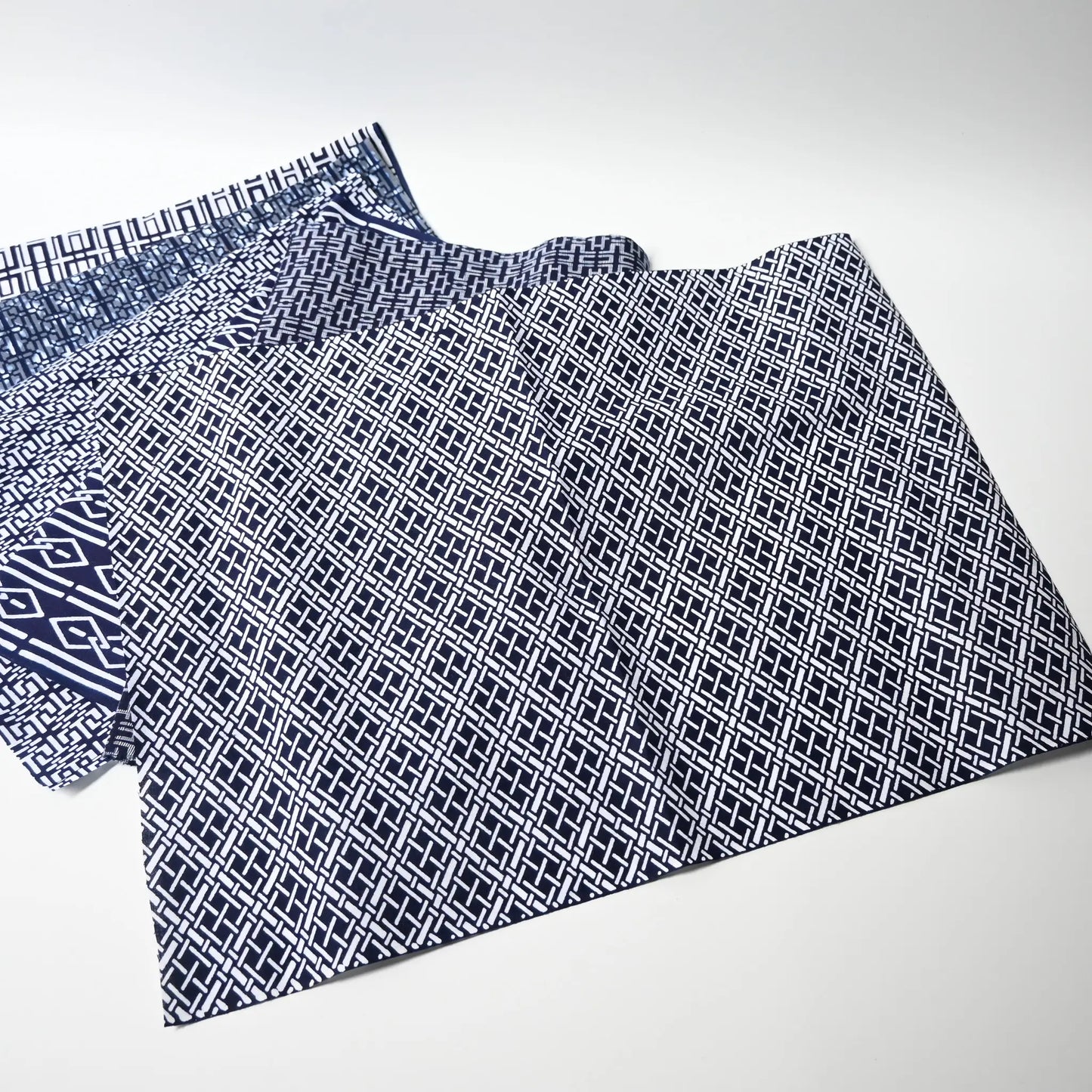 Set of 6 vintage Japanese men's geometric summer casual kimono 'yukata' cotton fabric pieces.