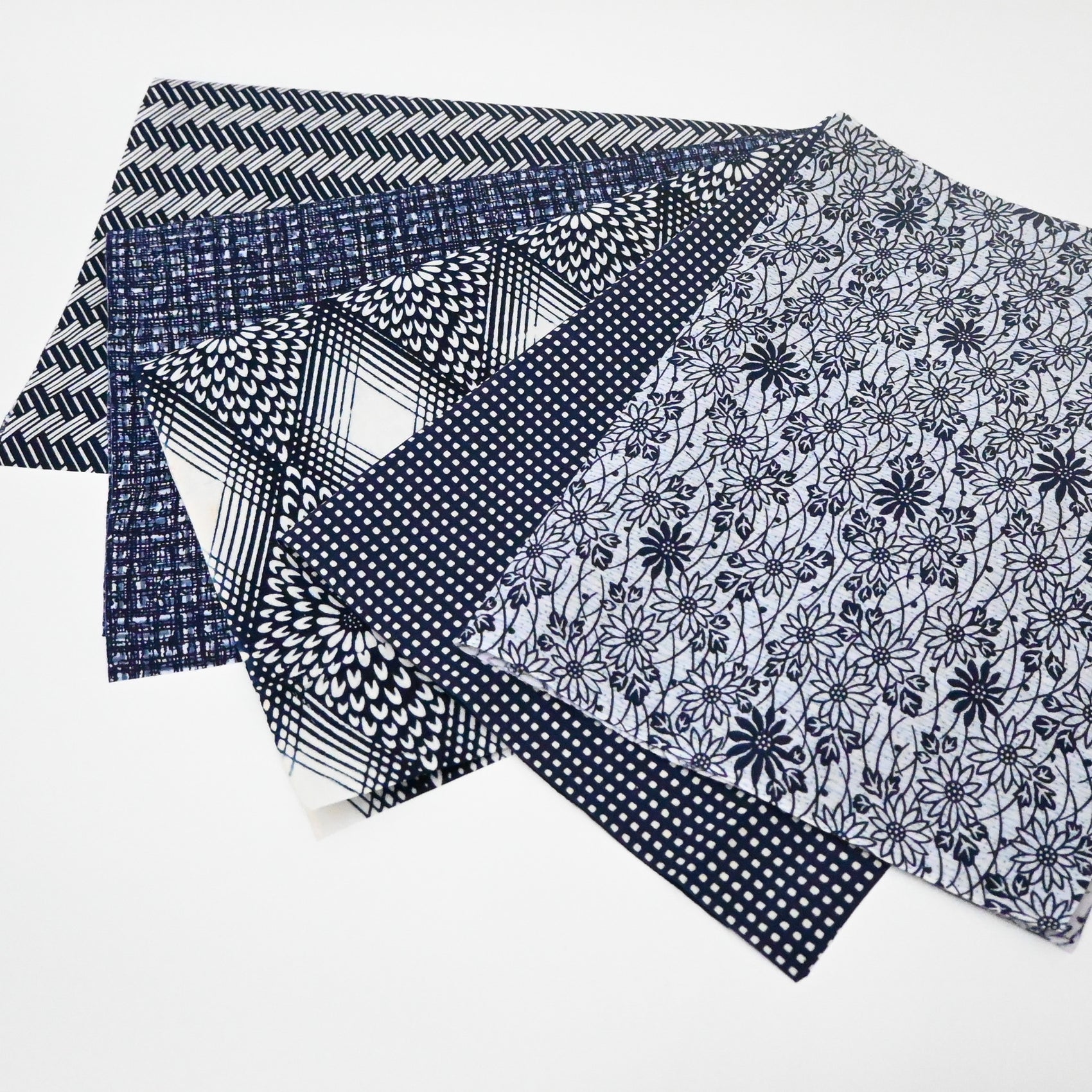 Vintage Yukata Cotton Fabric Bundle - Kiku