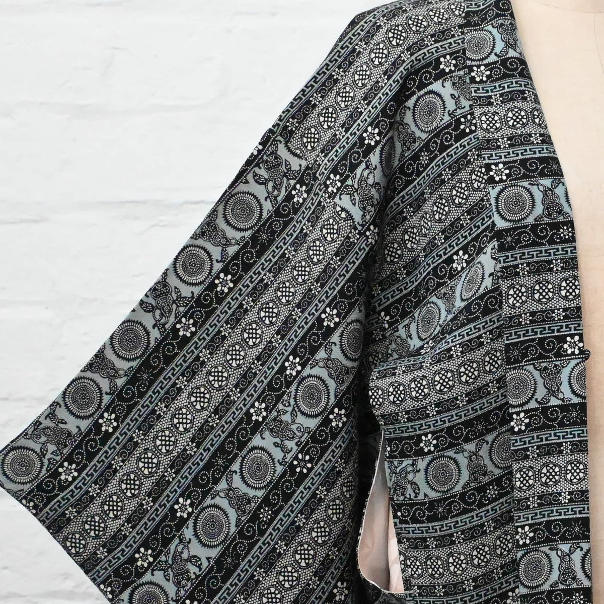 Vintage Women's Silk Haori