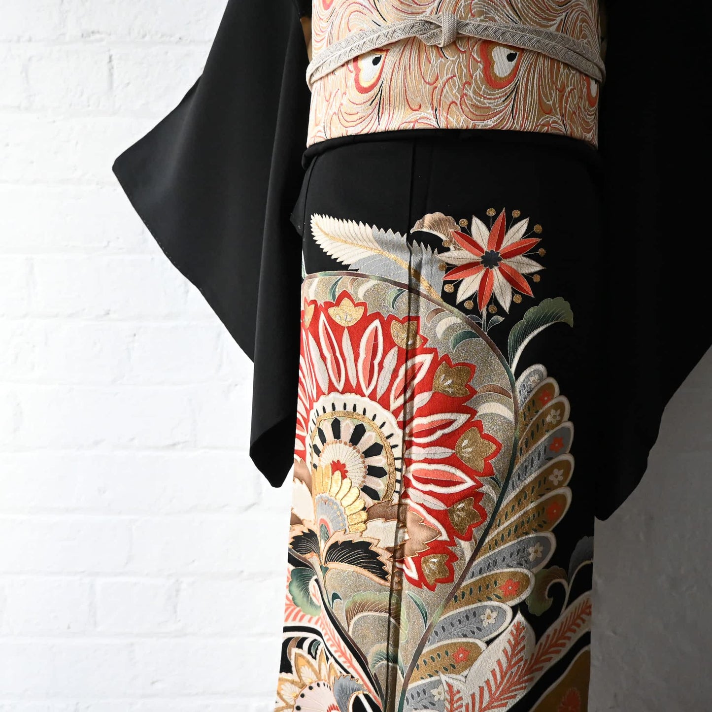 Vintage Women's Black Formal Kimono 'Tomesode'