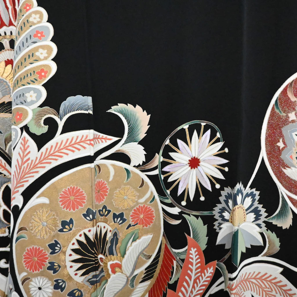 Vintage Women's Black Formal Kimono 'Tomesode'