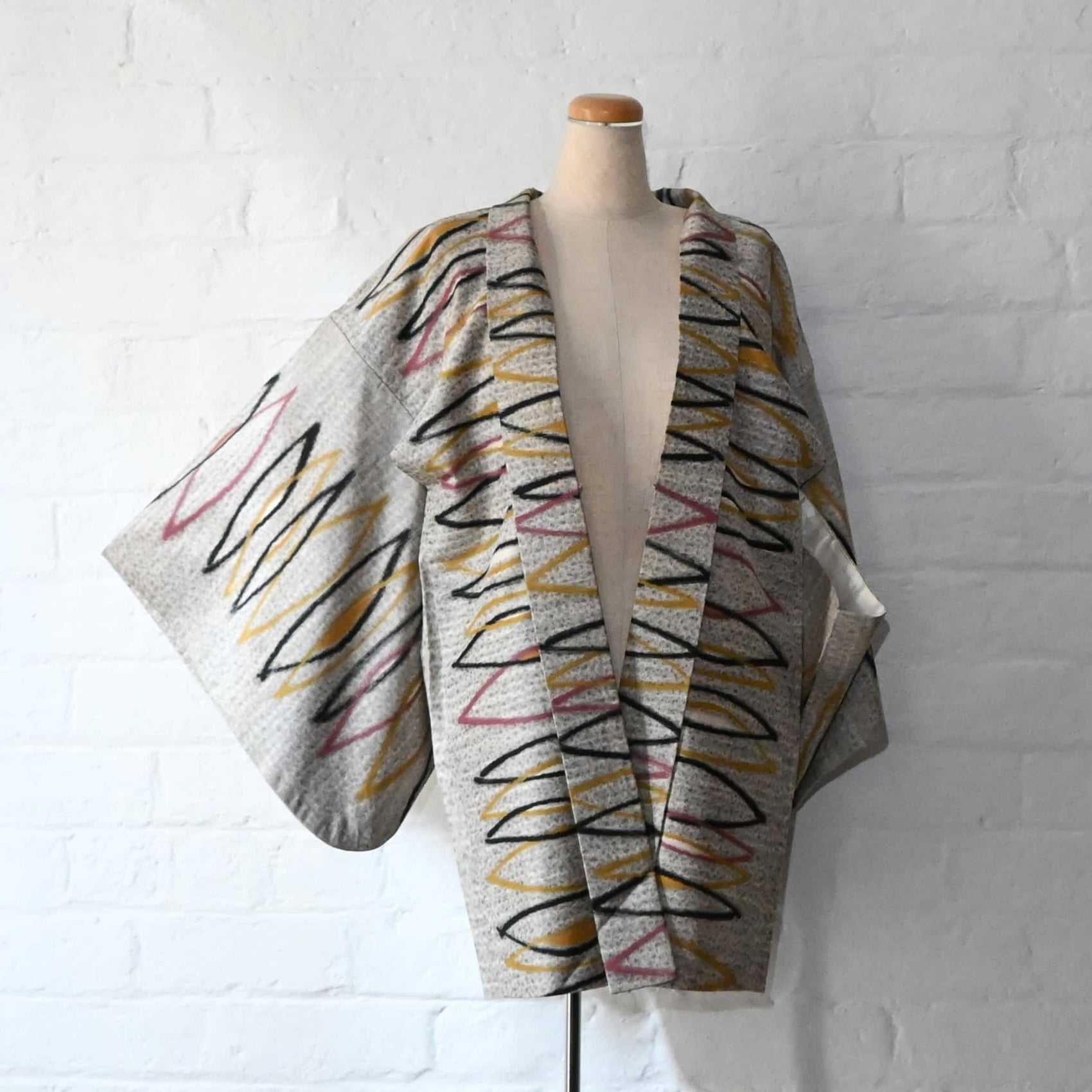 Vintage Women's Meisen Silk Haori