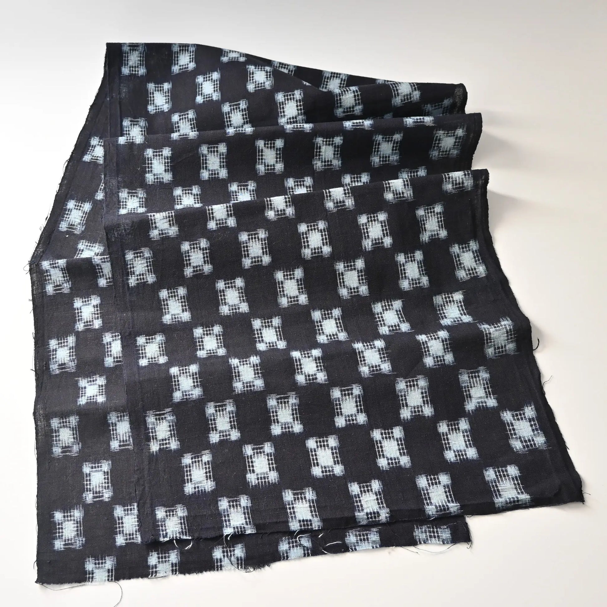 Full view of vintage Japanese indigo cotton piece with Igeta Kasuri pattern.