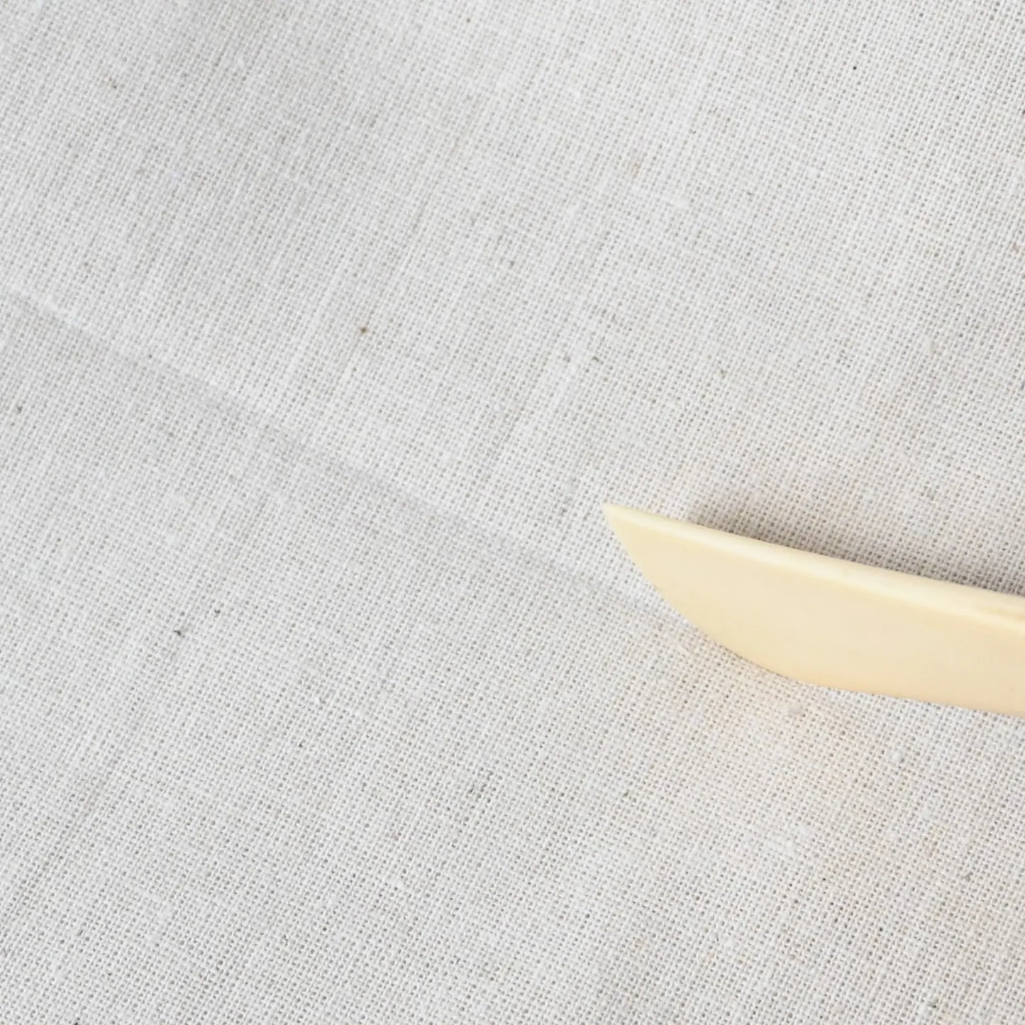 Vintage Japanese Hera marker made of bone for giding line.