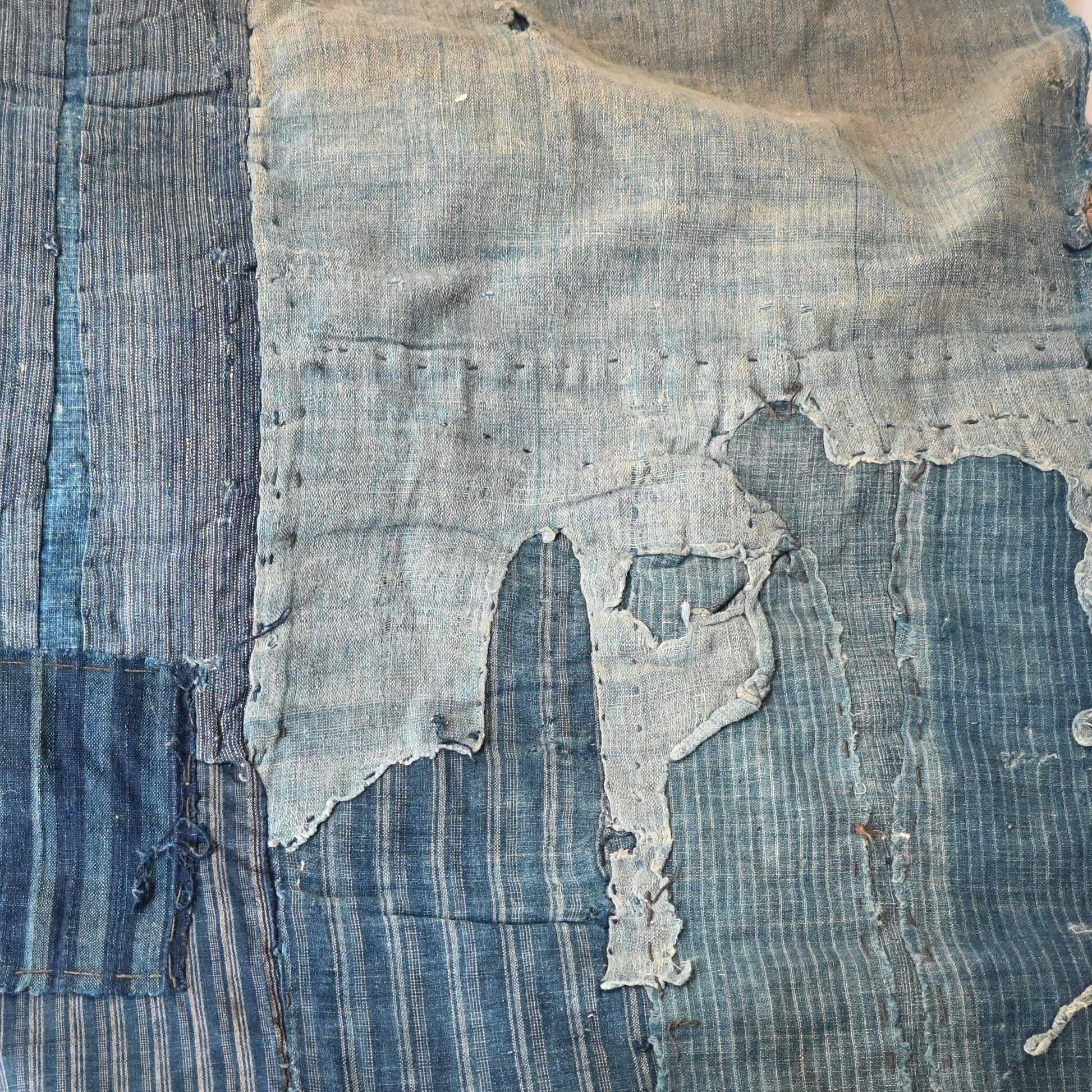 Great example of indigo Boro worn out rag.