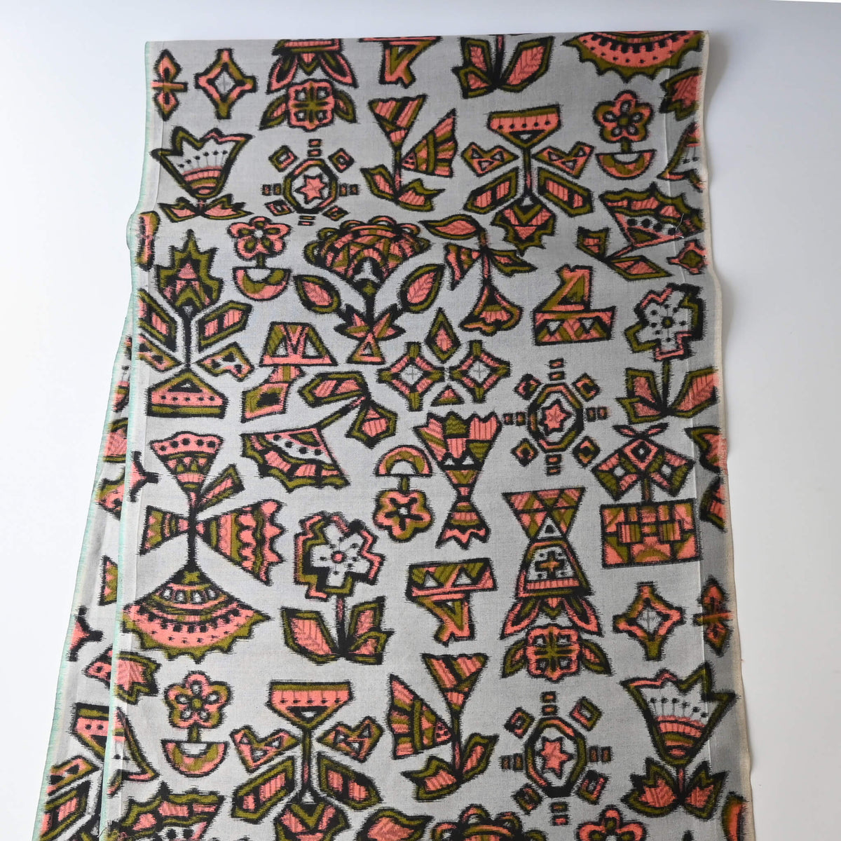 Vintage Japanese Meisen silk kimono fabric piece from the mid 20th C, with stylised botanical design.