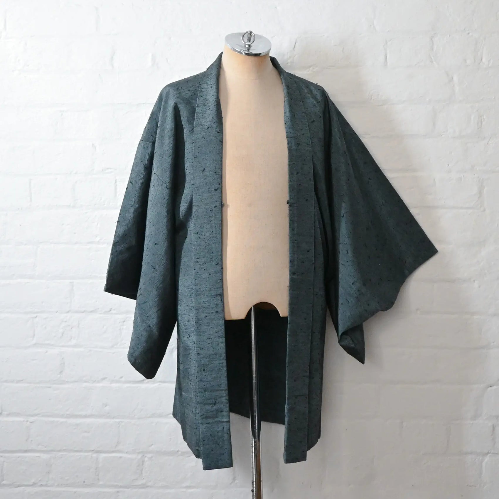 Vintage men's teal blue tsumugui silk haori.