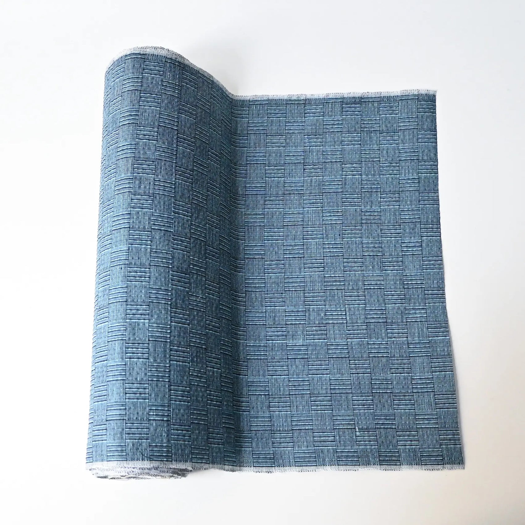 Vintage Japanese yukata cotton fabric, Shijira-ori from Awa with distinctive texture. 