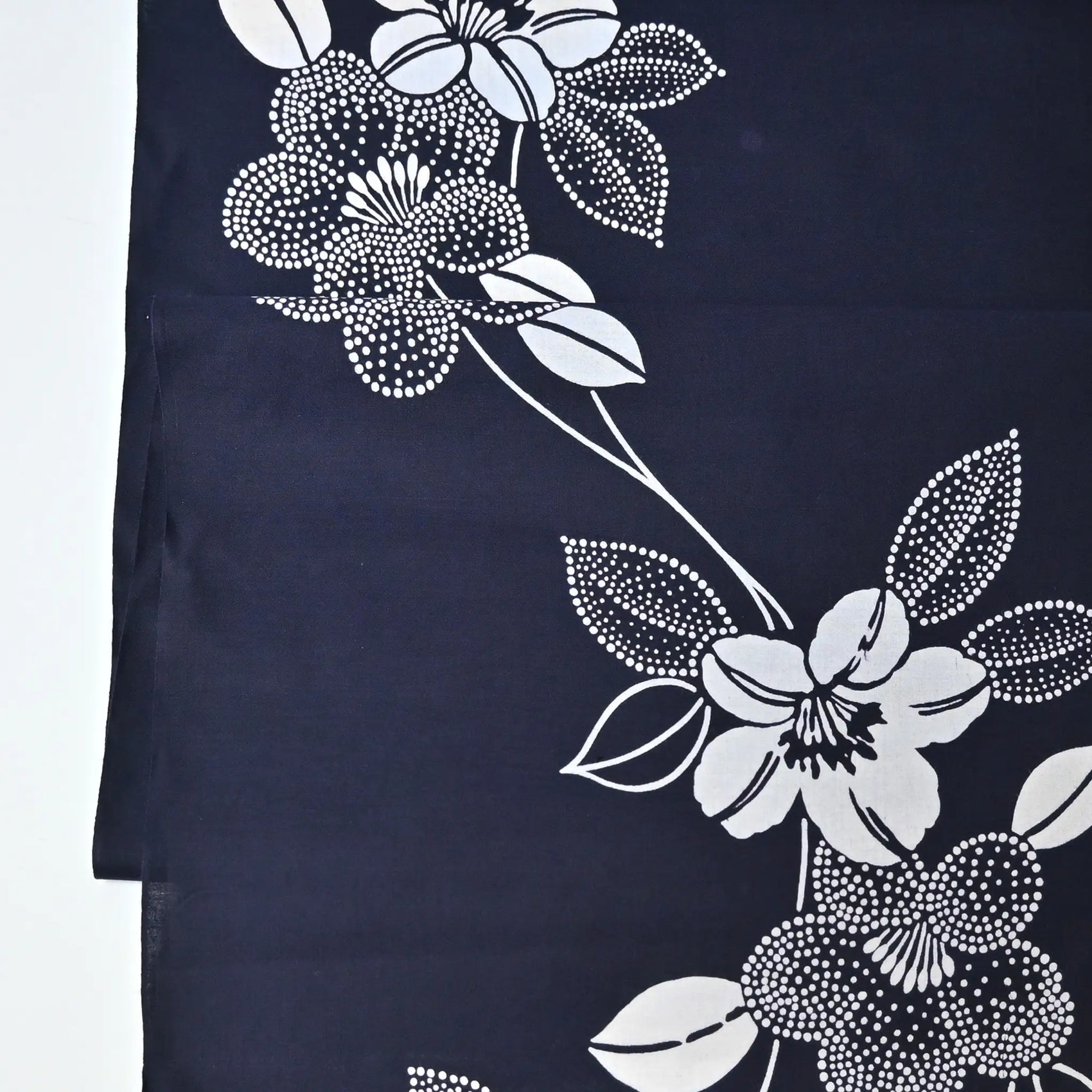 Vintage traditional Japanese cotton yukata fabric with camellia pattern.
