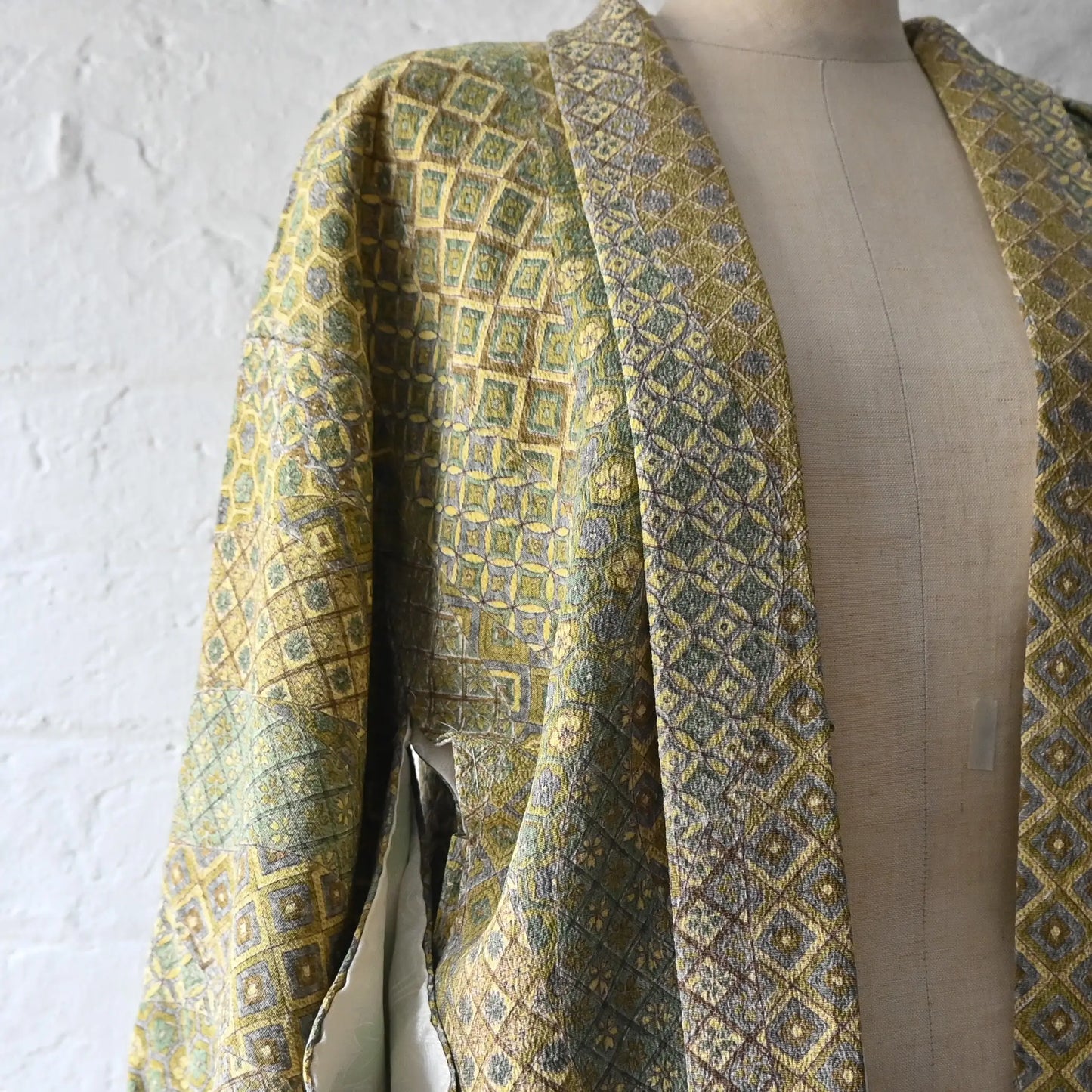 Vintage Japanese women's olive green silk crepe haori.