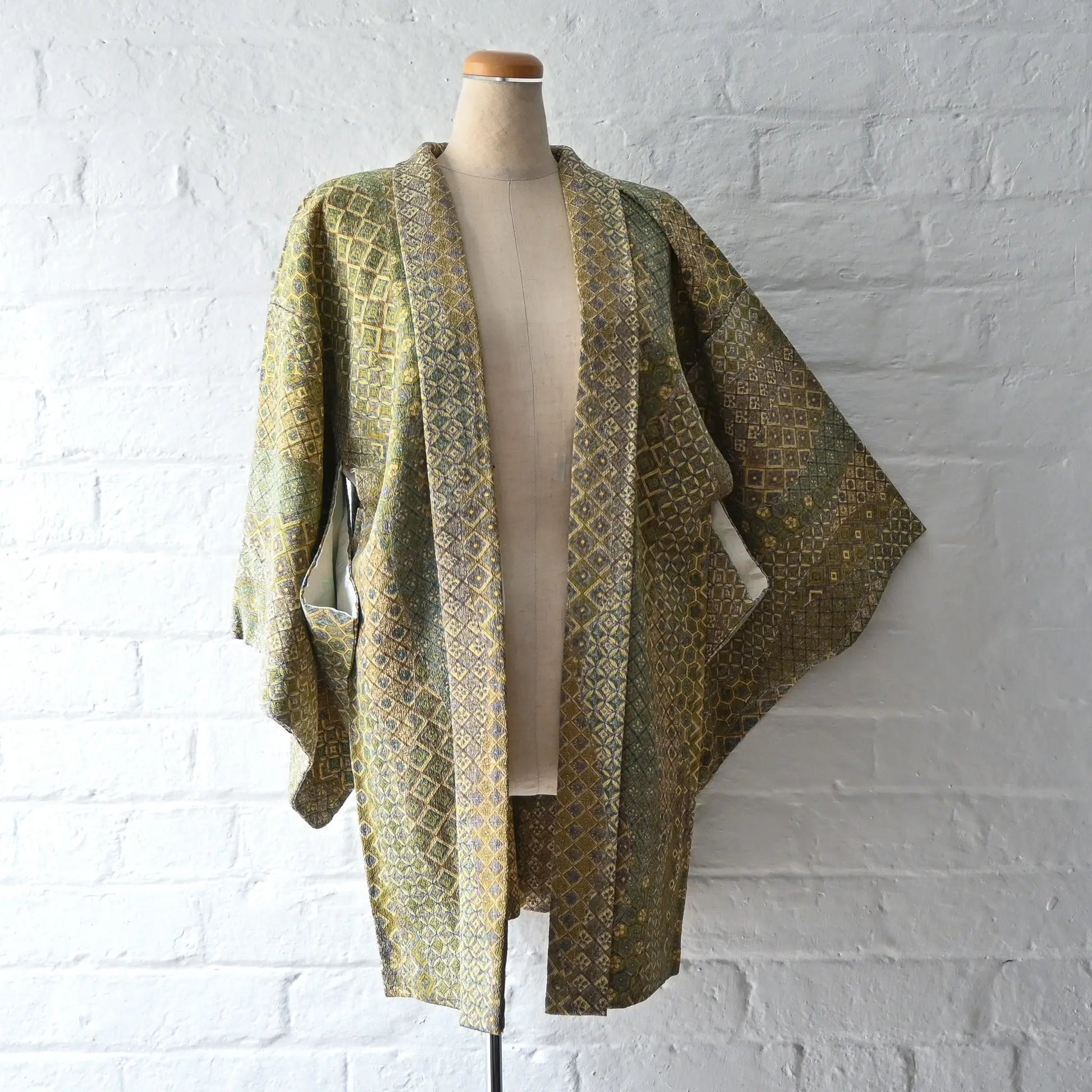Vintage Japanese women's olive green silk crepe haori.
