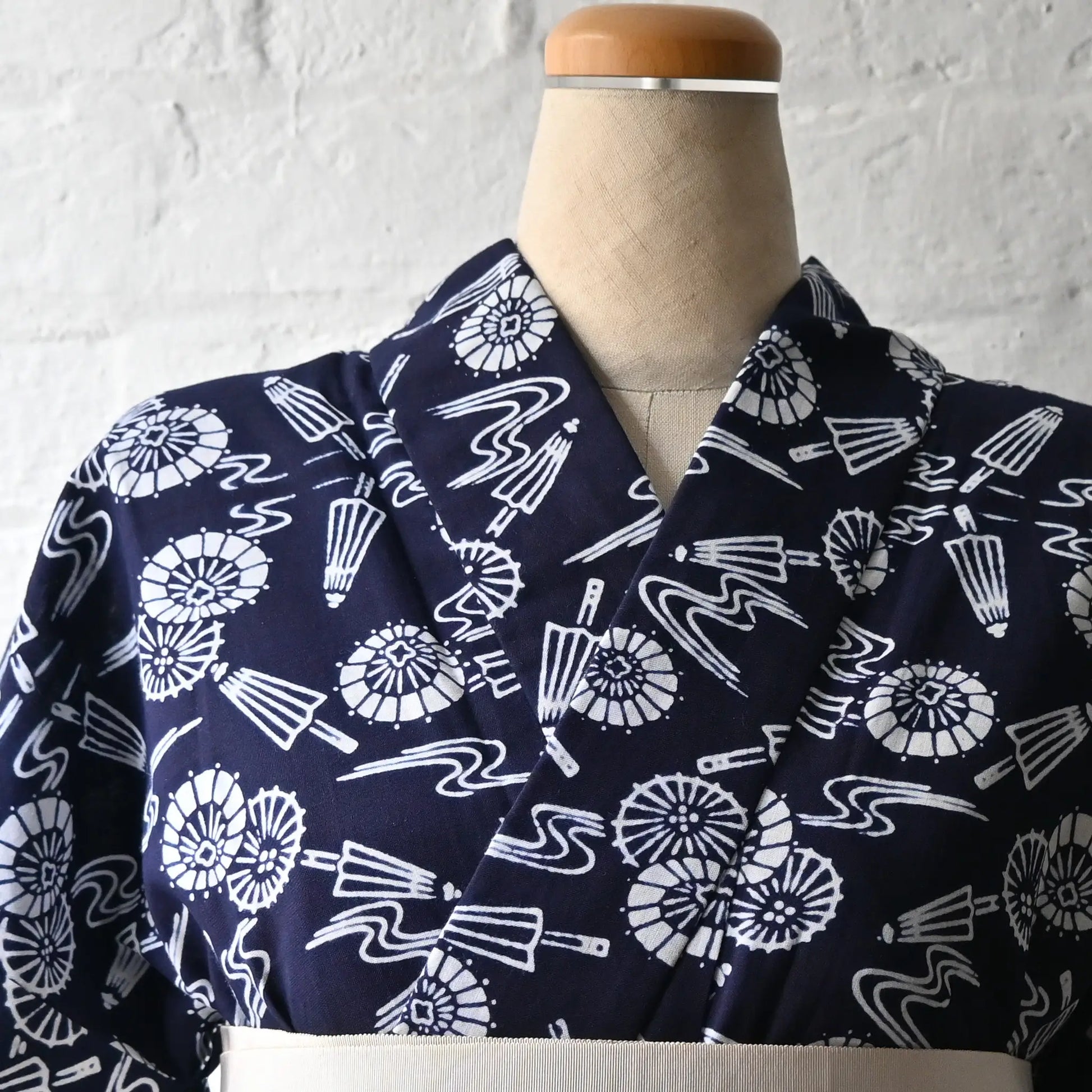 Top front part of vintage Japanese women's authentic yukata, Chusen dyed cotton from the late 20th century.